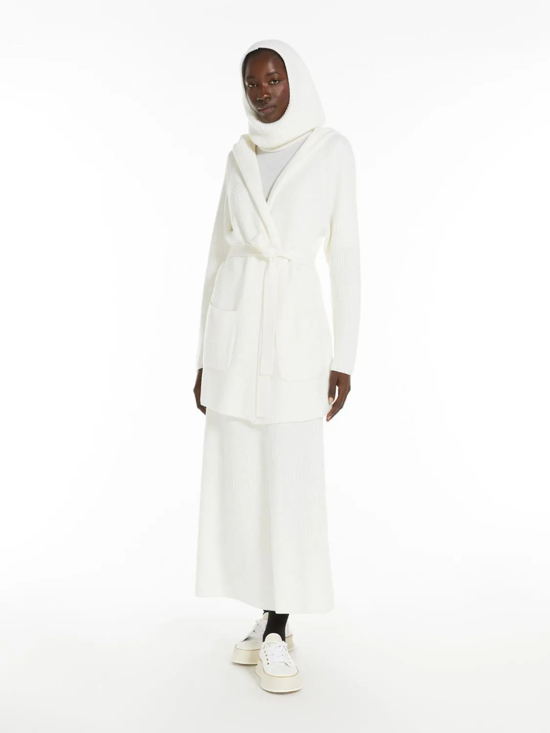 FINEZZA KNITTED COAT-JACKET WHITE