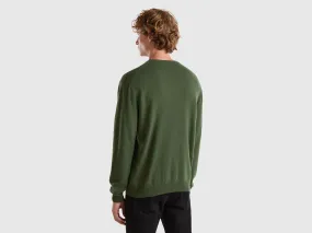 Olive green crew neck sweater in pure Merino wool - Olive Green | Benetton