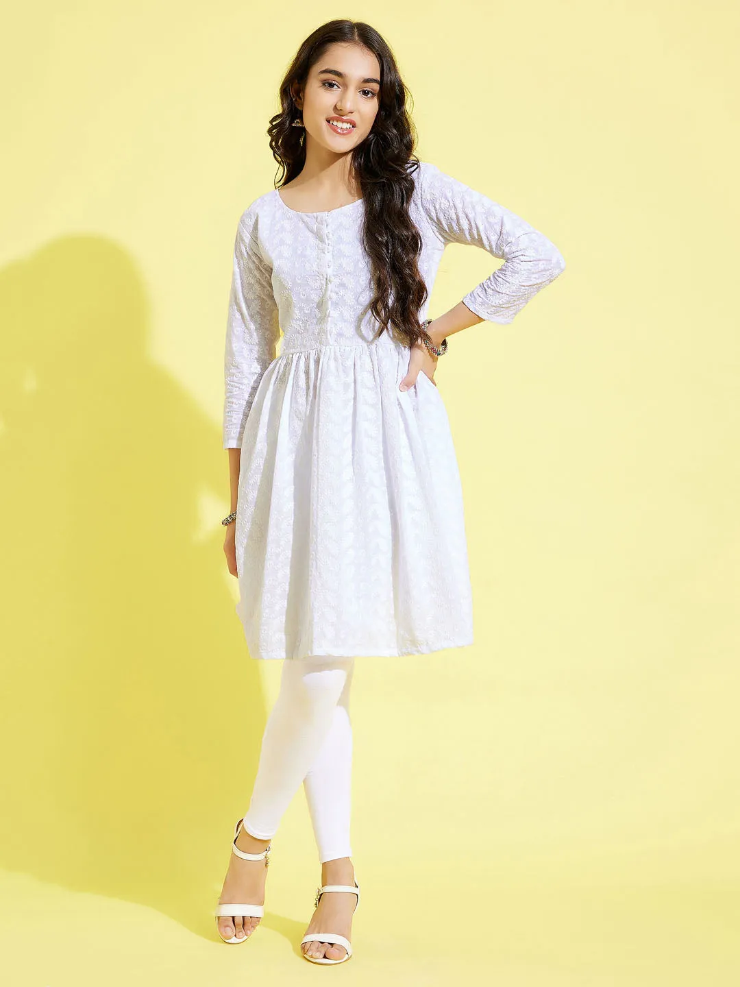 VASTRAMAY Girl's White Pure Cotton Chikankari kurta With Leggings Set